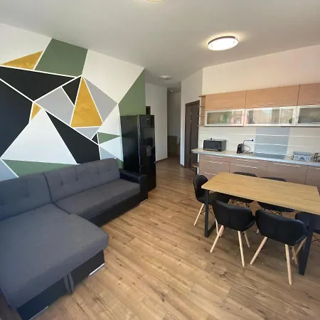 Black Brothers Wellness Lägenhet Siófok