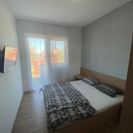 Black Brothers Wellness Apartment *