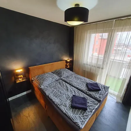 公寓 Black Brothers Wellness *